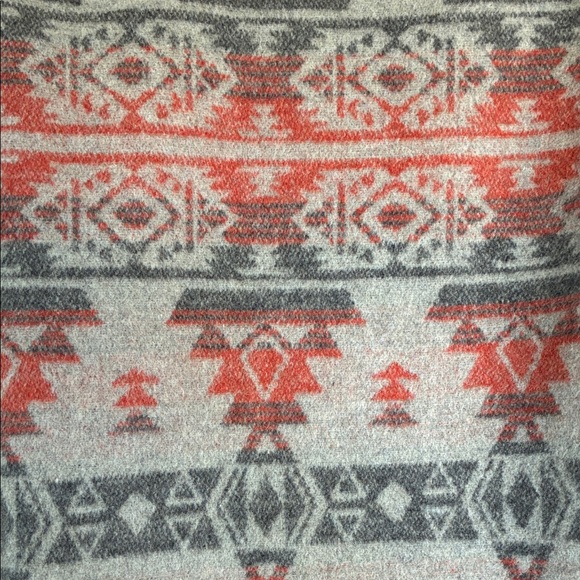 COFFEE SHOP NEW YORK Women's Gray Coat with Orange Aztec Pattern. L - Picture 7 of 14